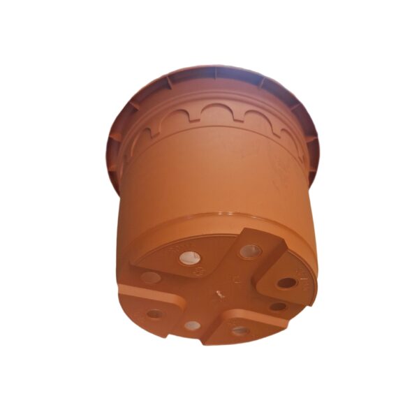 25cm 5.9L Round Plant Pots - Roma - Clay - Image 6